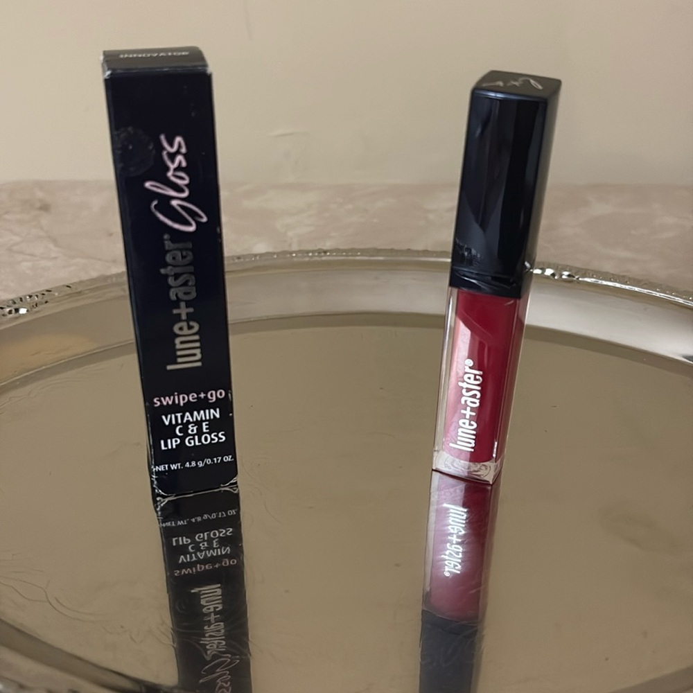 lune + aster Swipe + Go Vitamin C & E Lip Gloss in Innovator NIB